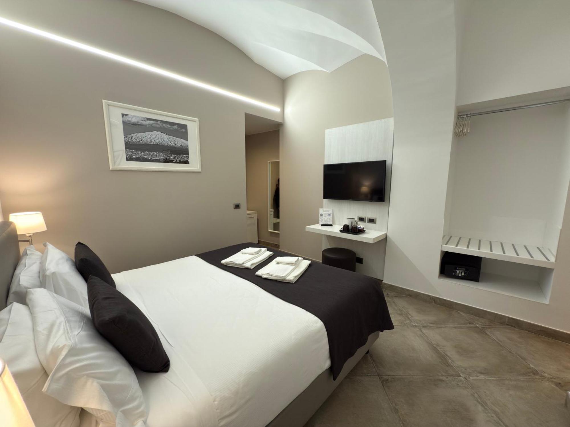 Etnea 454 Catania Luxury Rooms Ngoại thất bức ảnh